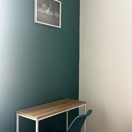 Comme A La Maison Espéraza