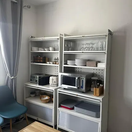 Comme A La Maison